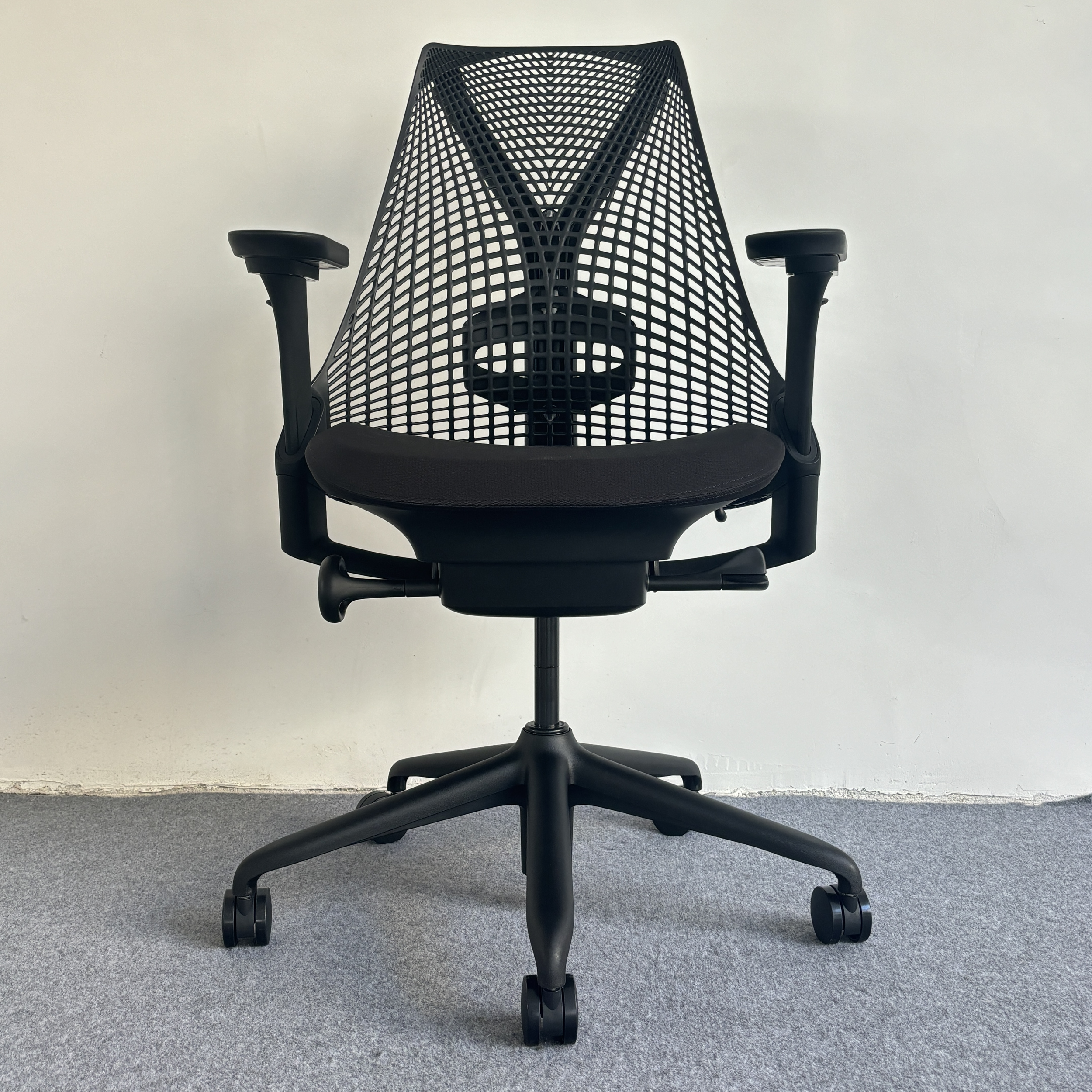 Herman MIller Sayl Full White Ergonomic Office Chair(1).png