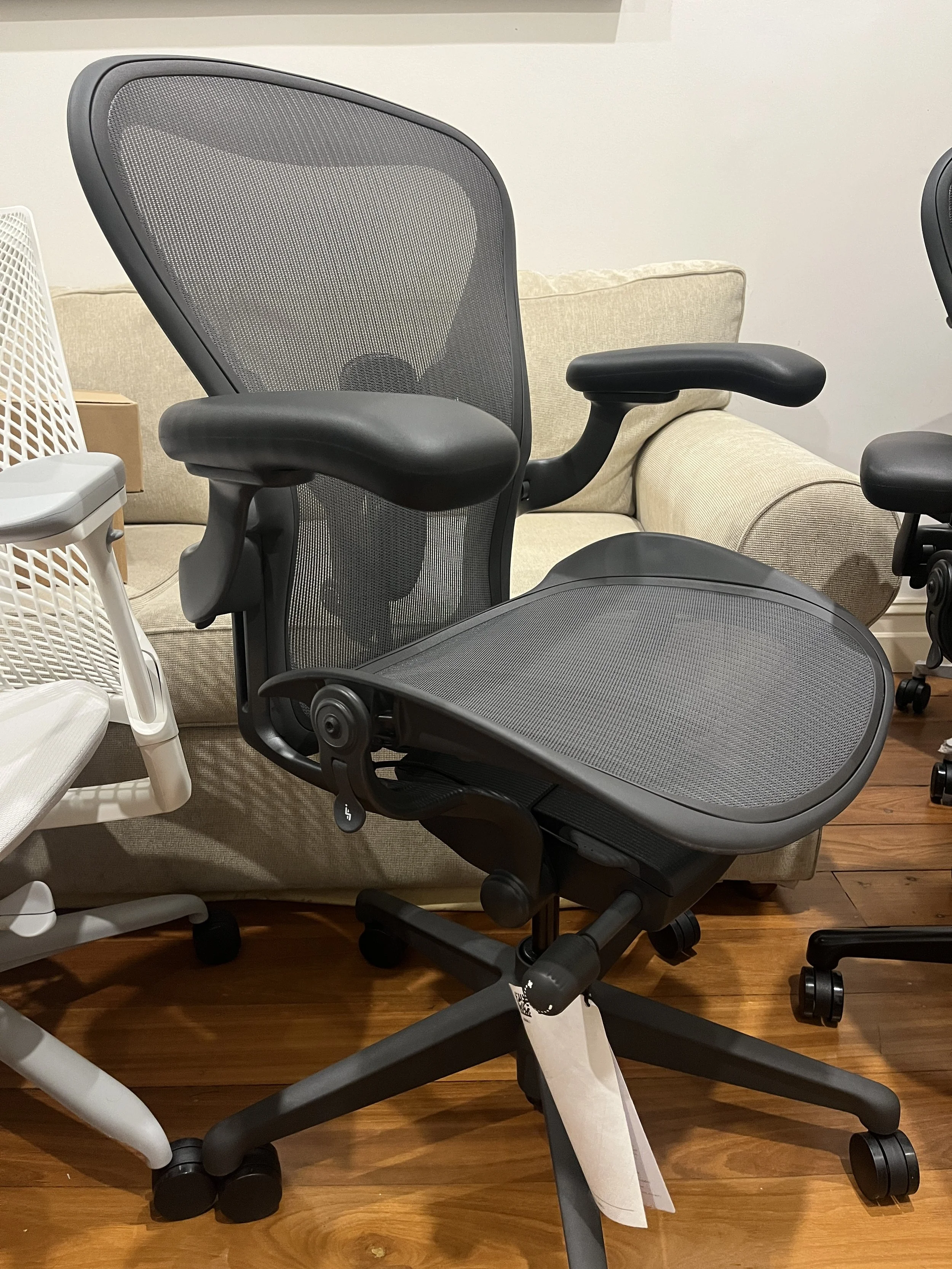herman miller aeron cheapest.JPG.JPG