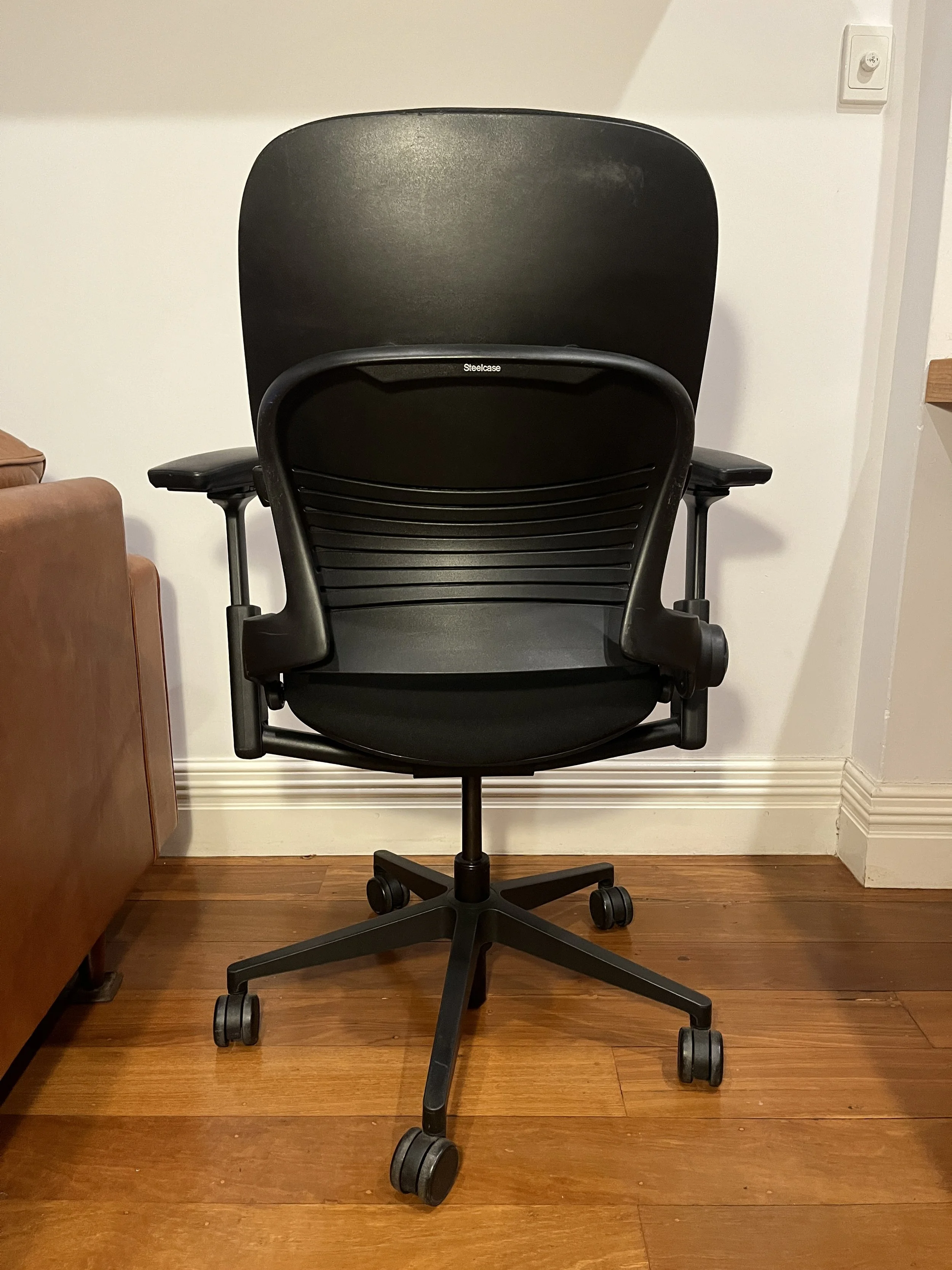 steelcase leap v2 ergonomic chair.JPG