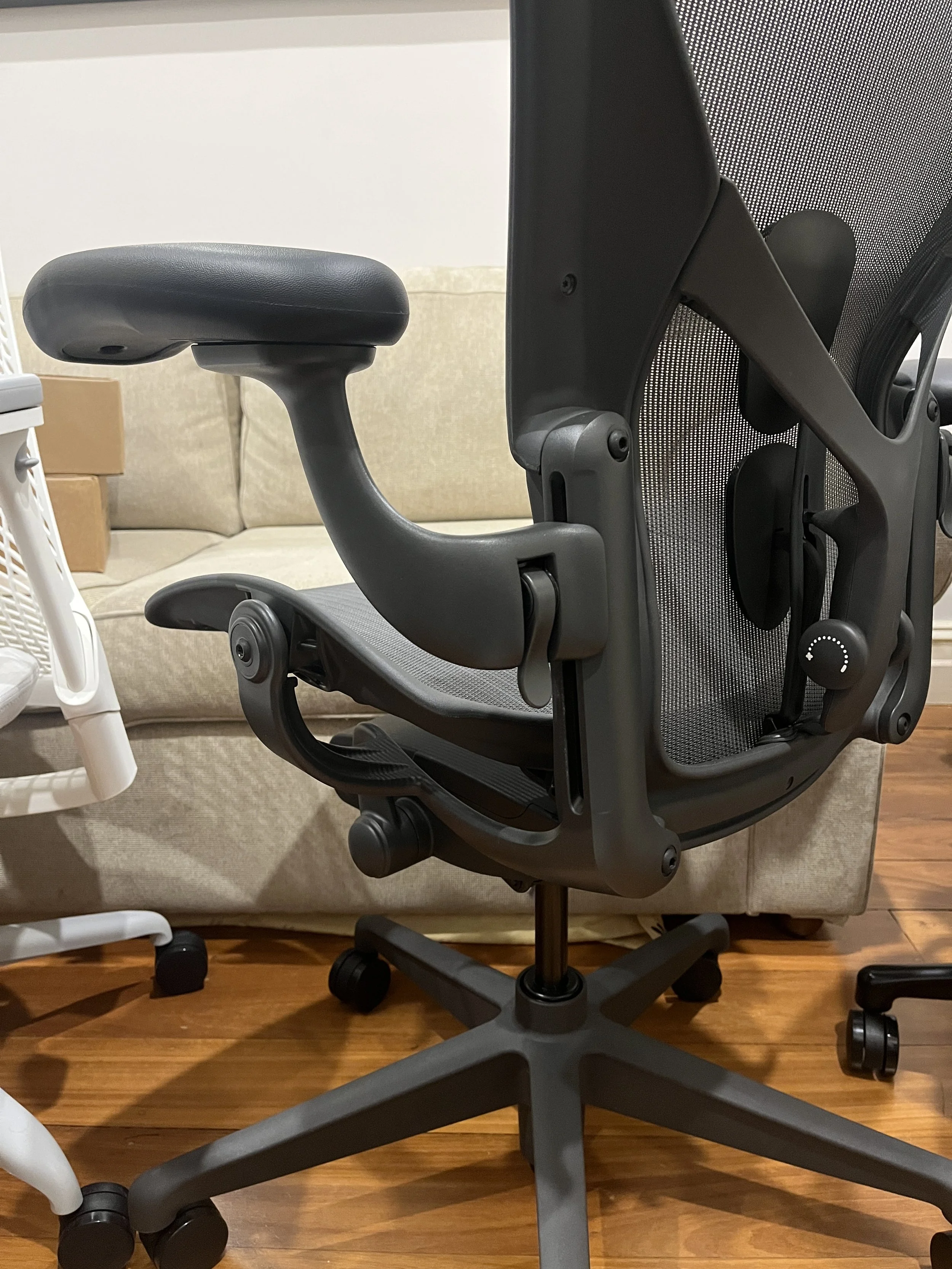 aeron remastered for sale.JPG