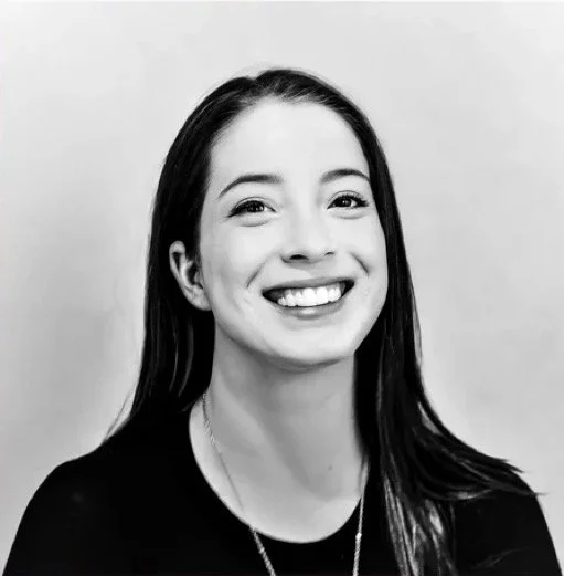 Portrait of Rebecca Steele, depth-based coach specializing in archetypal, schema, and Enneagram coaching for personal growth, clarity, and self-leadership