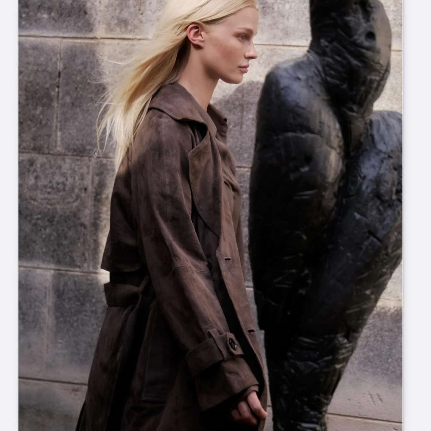 Hair &amp; Makeup on @annalisedemmler for @bandedtogether_official 
.
.
Photos @ivanamartynzyznikow 
Creative &amp; Production @holly__graham 
Designer @danaburrows.
Styling @larryleong