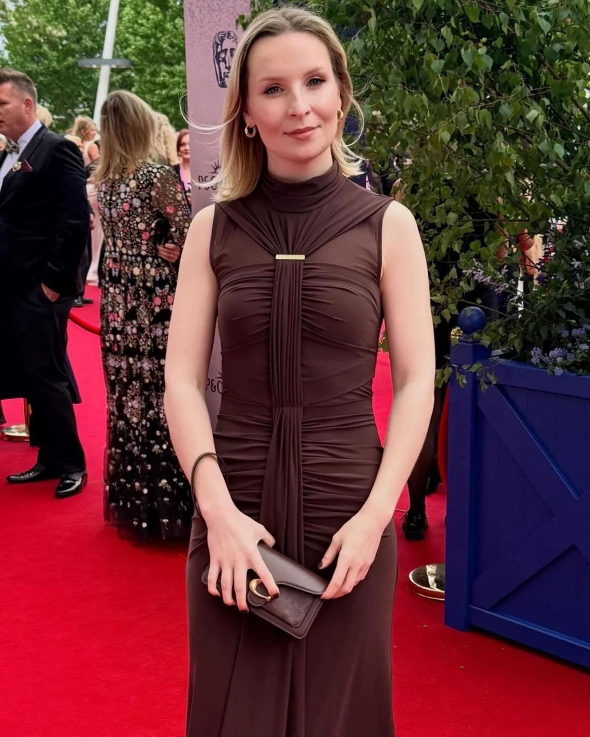✨Makeup red carpet moment at the BAFTAS ✨ 

My gorgeous client was lucky enough to attend the BAFTAS this week.
The brief: natural, chic and never overdone. Soft glam, radiant skin and the most elegant dress for the red carpet moment.

#BAFTAS #makeu