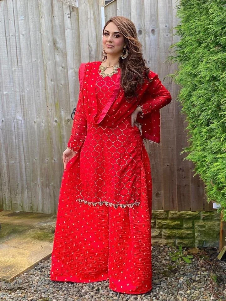 342097880_556349776384498_2720669365782027206_n (1).jpg