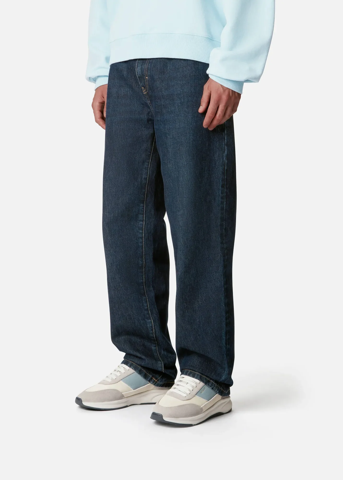 F3573003_9.webp