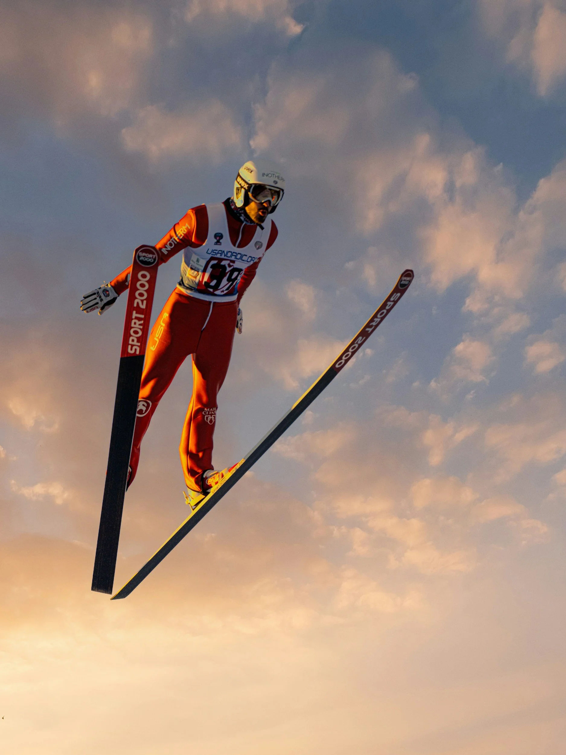 Ski jumper mid air
