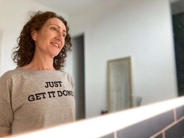 mirror bathroon me.jpg