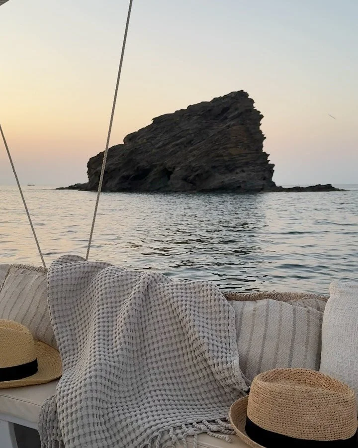 Your favourite place, from the sea 🤍🌊

Cadaqu&eacute;s - Cap de Creus - Costa Brava 

Follow us to re-live your special memories 🤍✨