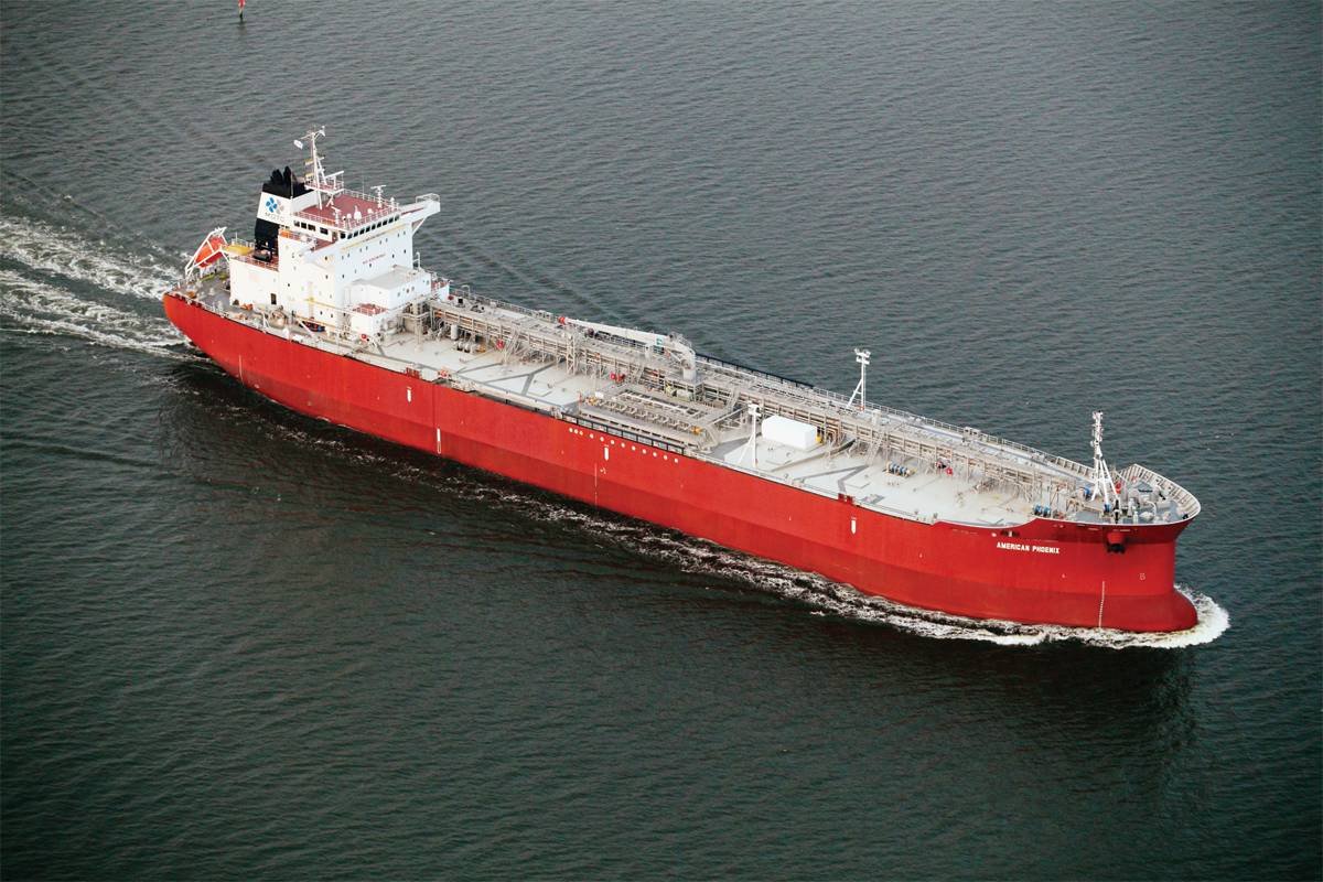 American Phoenix sailing through open water