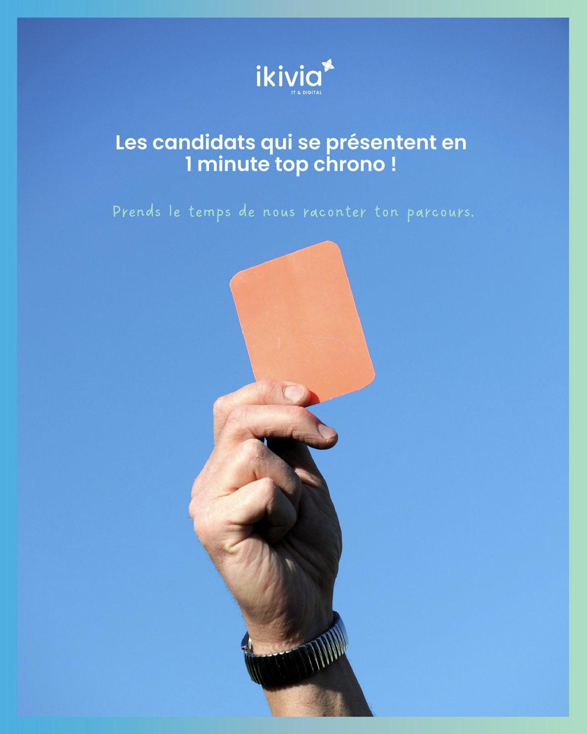 main avec un carton rouge