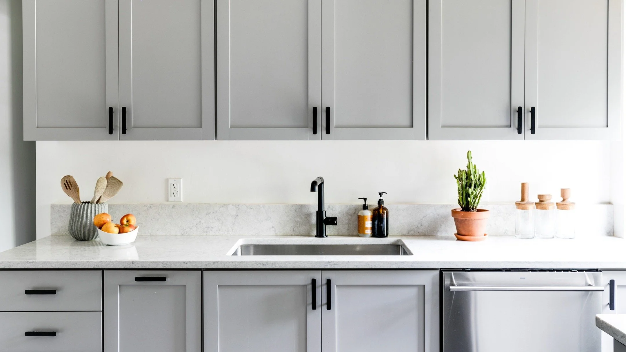 That morning light sparkle at the townhouse project.

#sarahcallinteriordesign
