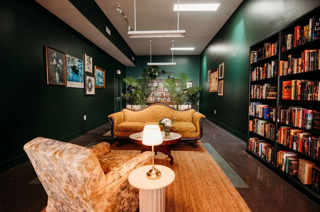 TheBibliopub-4949-Enhanced-NR.jpg