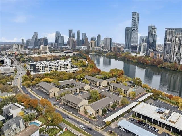 Finding a Weekend Home With Direct Access to Lady Bird Lake