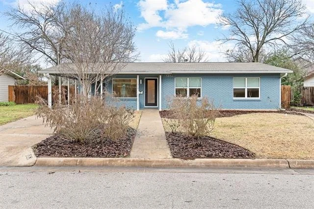 Two Offers Lost, One Second Chance: How My First-Time Buyers Landed Their Crestview Home for Less (Plus a New Roof and Full Plumbing Replacement)