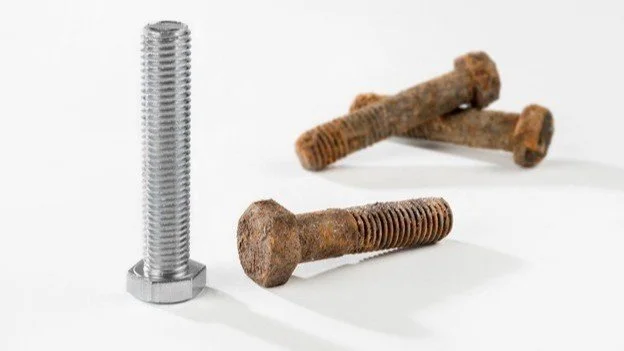 Galvanized vs Stainless Steel: What Most Contractors Get Wrong