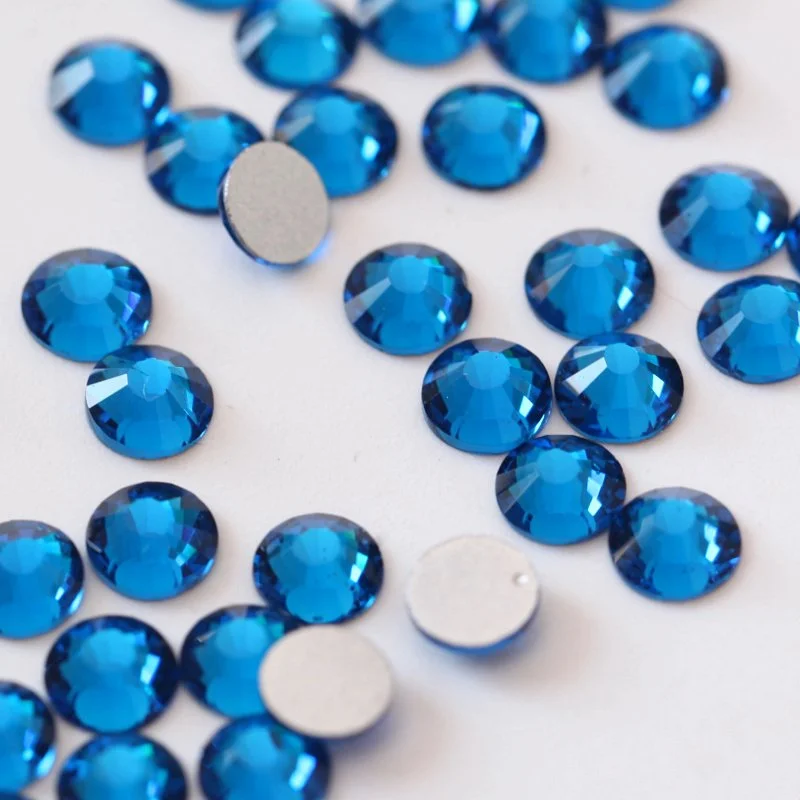 LUNA Non-Hotfix Blue Zircon