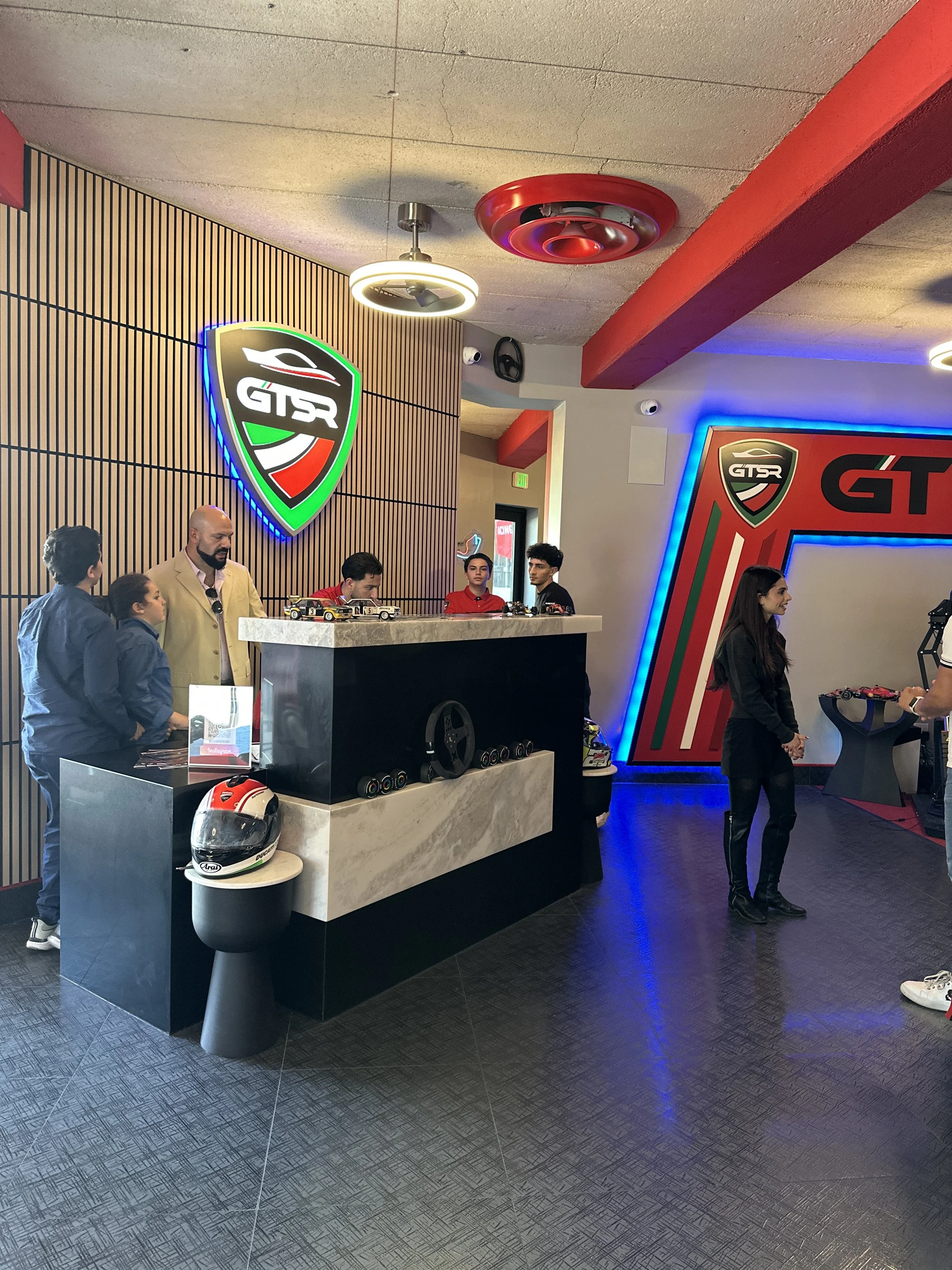 GT SIM RIBBON CUTTING