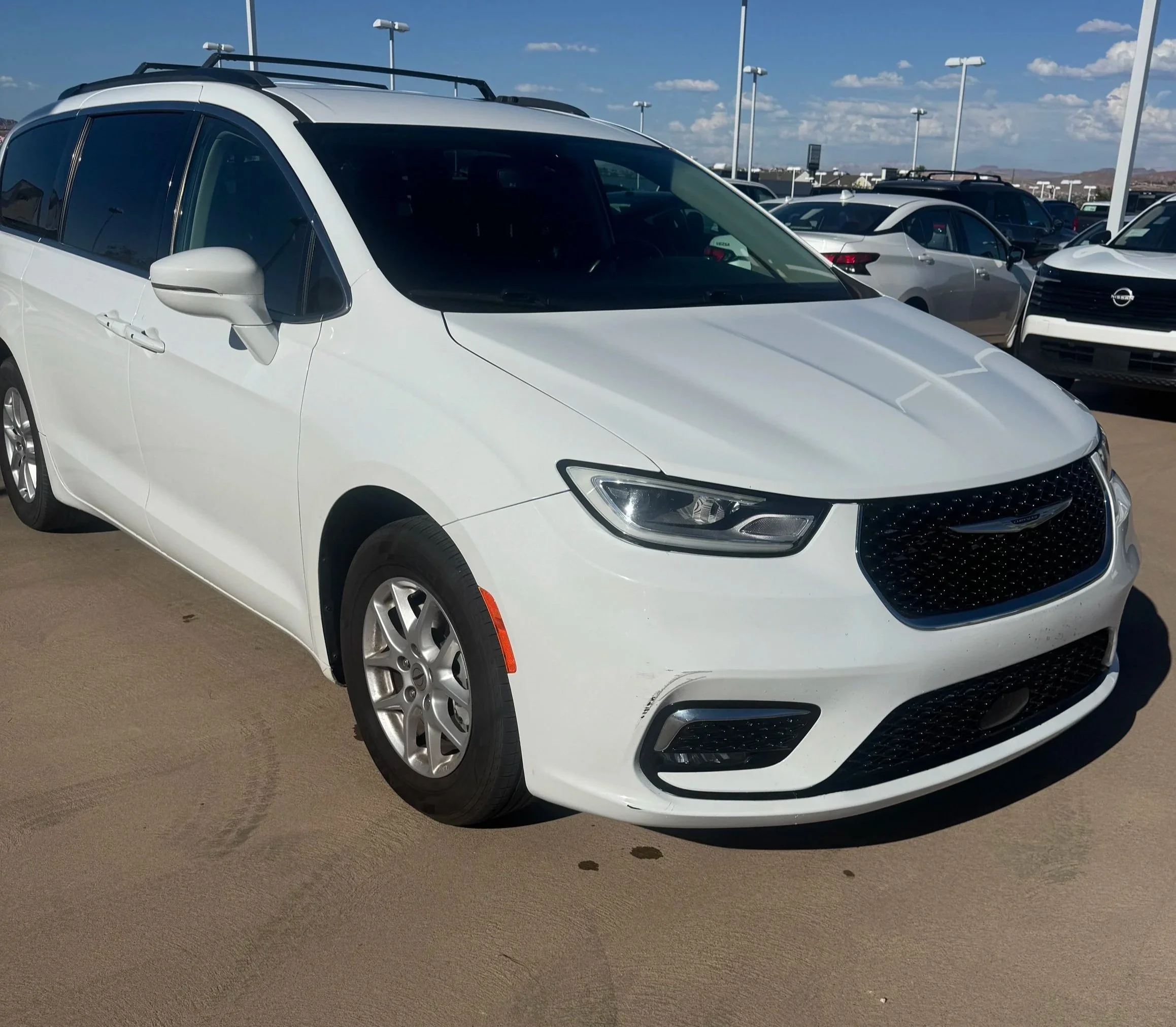 Chrysler Pacifica for rent in St George utah near Zion National Park