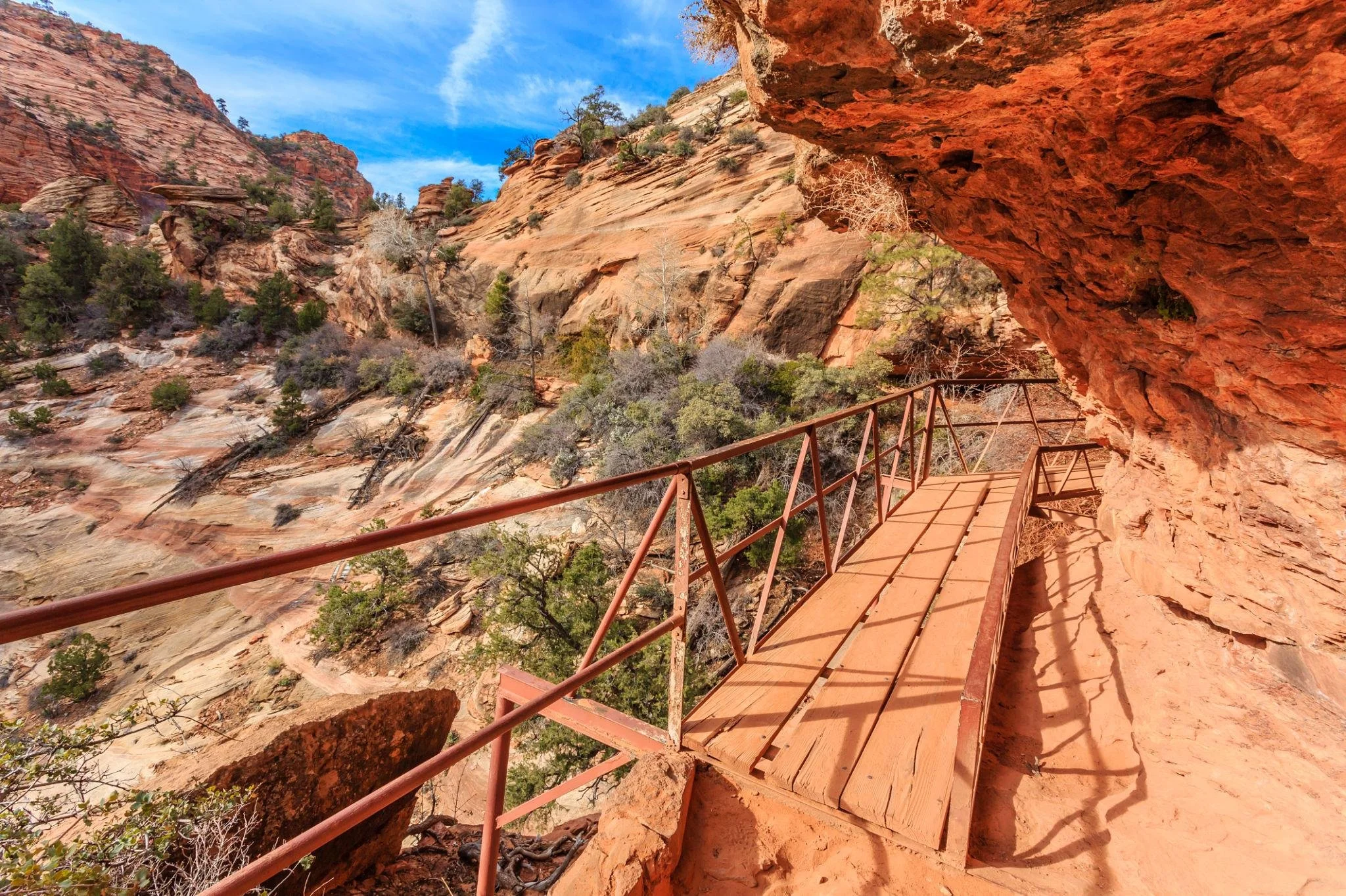 Trail with safety railings on Canyon Overlook hike in Zion National Park