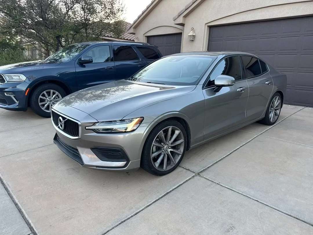 Sedan rental in Zion National park / stgeorge
