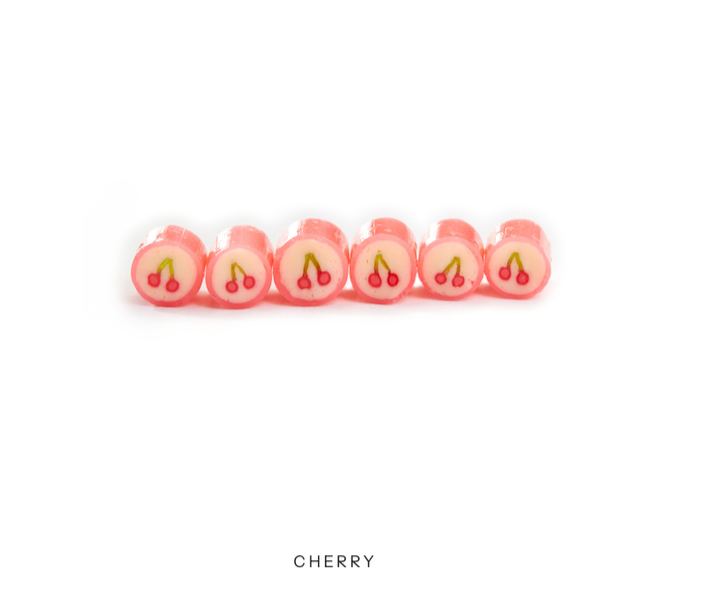 Candylabs was founded in Montreal with a simple vision: to turn candy into tiny works of art. What started as a small handcrafted concept quickly became a unique boutique experience.