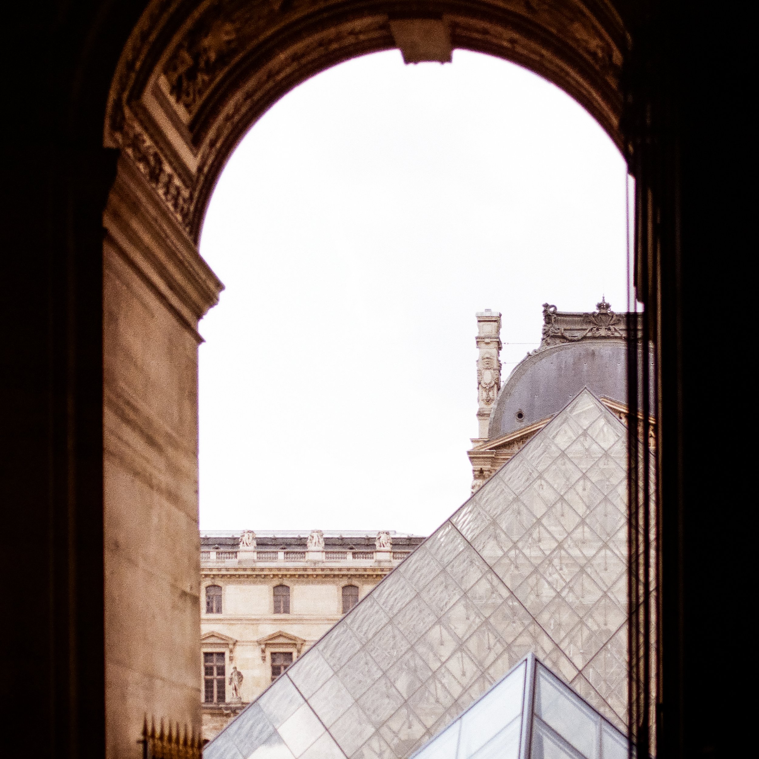 Lomo 100 Paris-46.jpg