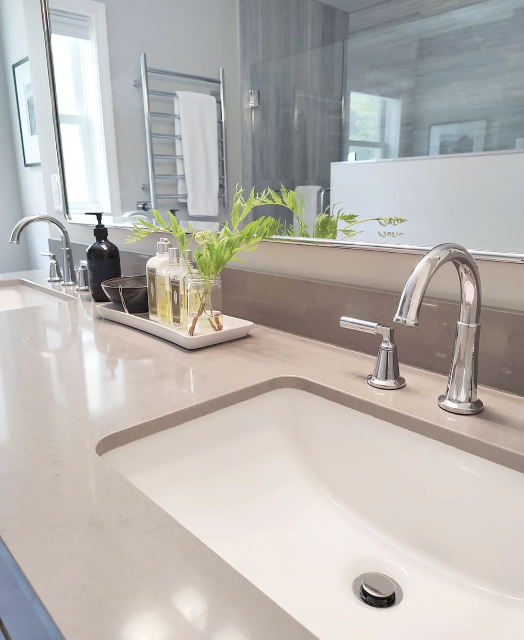 Notch Main Bath 1.webp