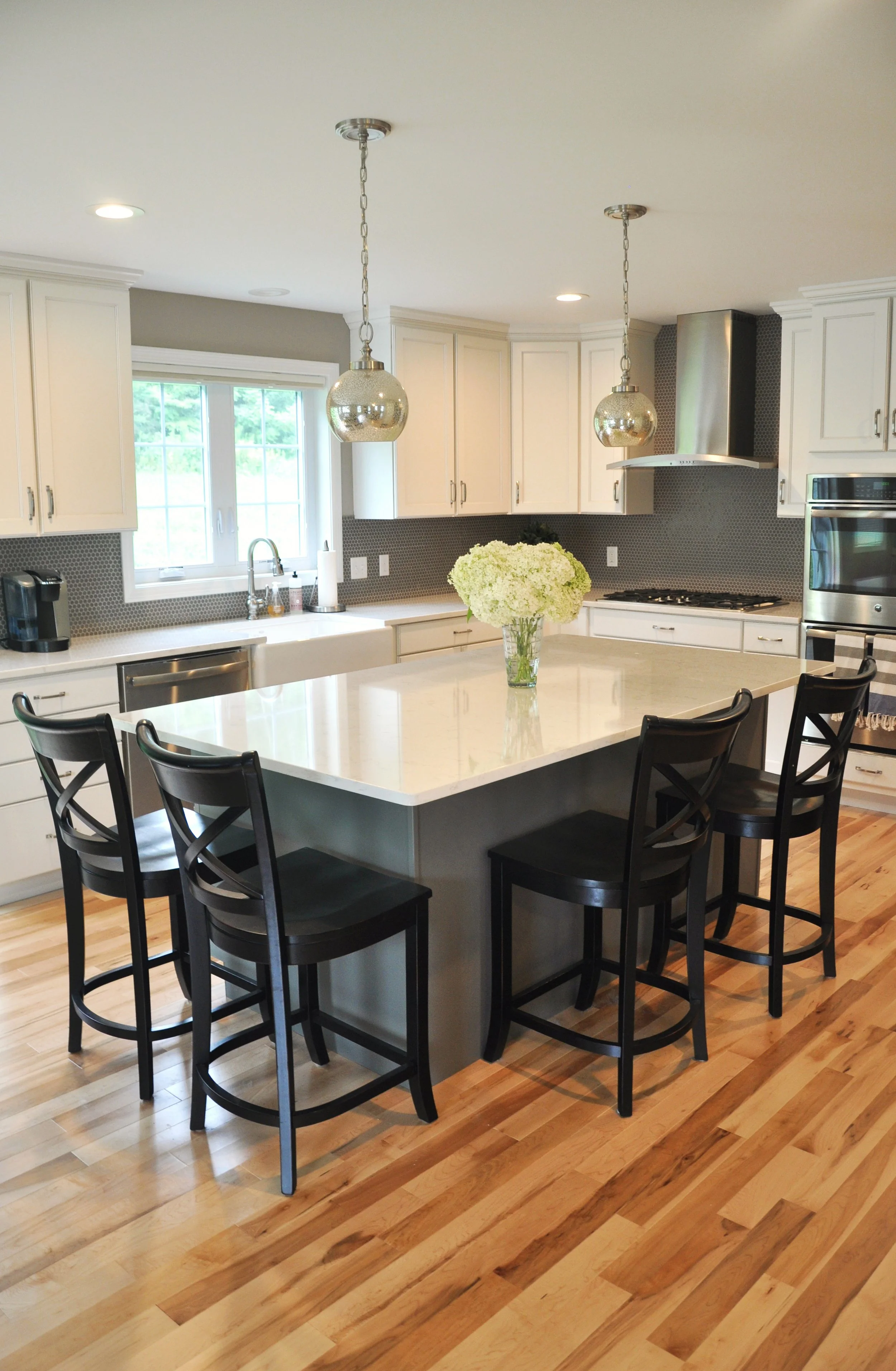 Breezy Valley Kitchen 4.jpg
