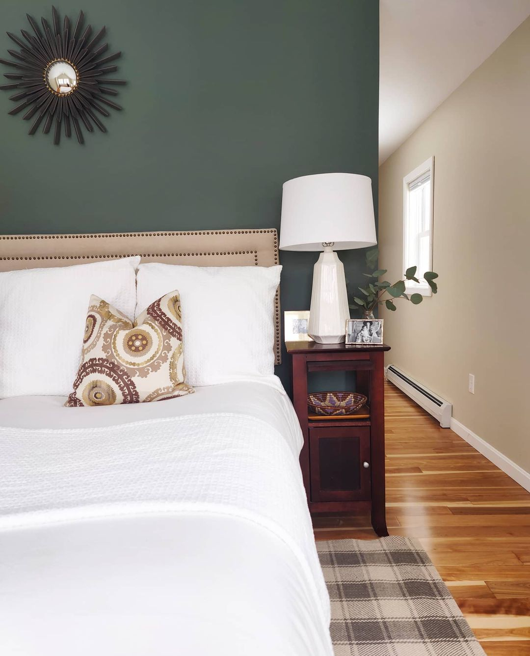 Notch Main White.webp