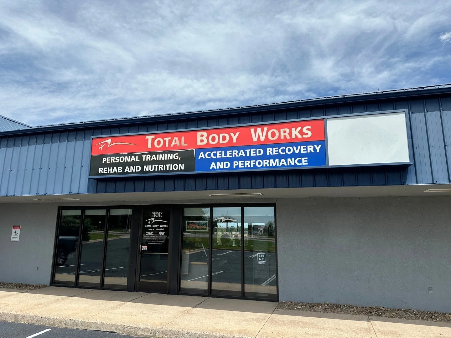 What&rsquo;s the difference between Small Group Personal Training and group fitness?

Individualized programming
Coach attention every session
Smaller class sizes
Real accountability &amp; results

This isn&rsquo;t random workouts &mdash; it&rsquo;s 