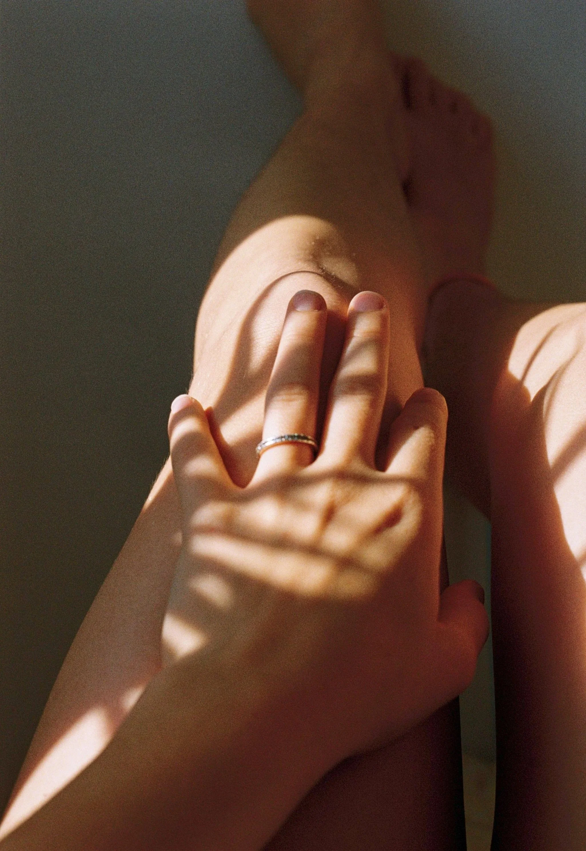 Portraits / analog + digital / human connection / MEA et NOS