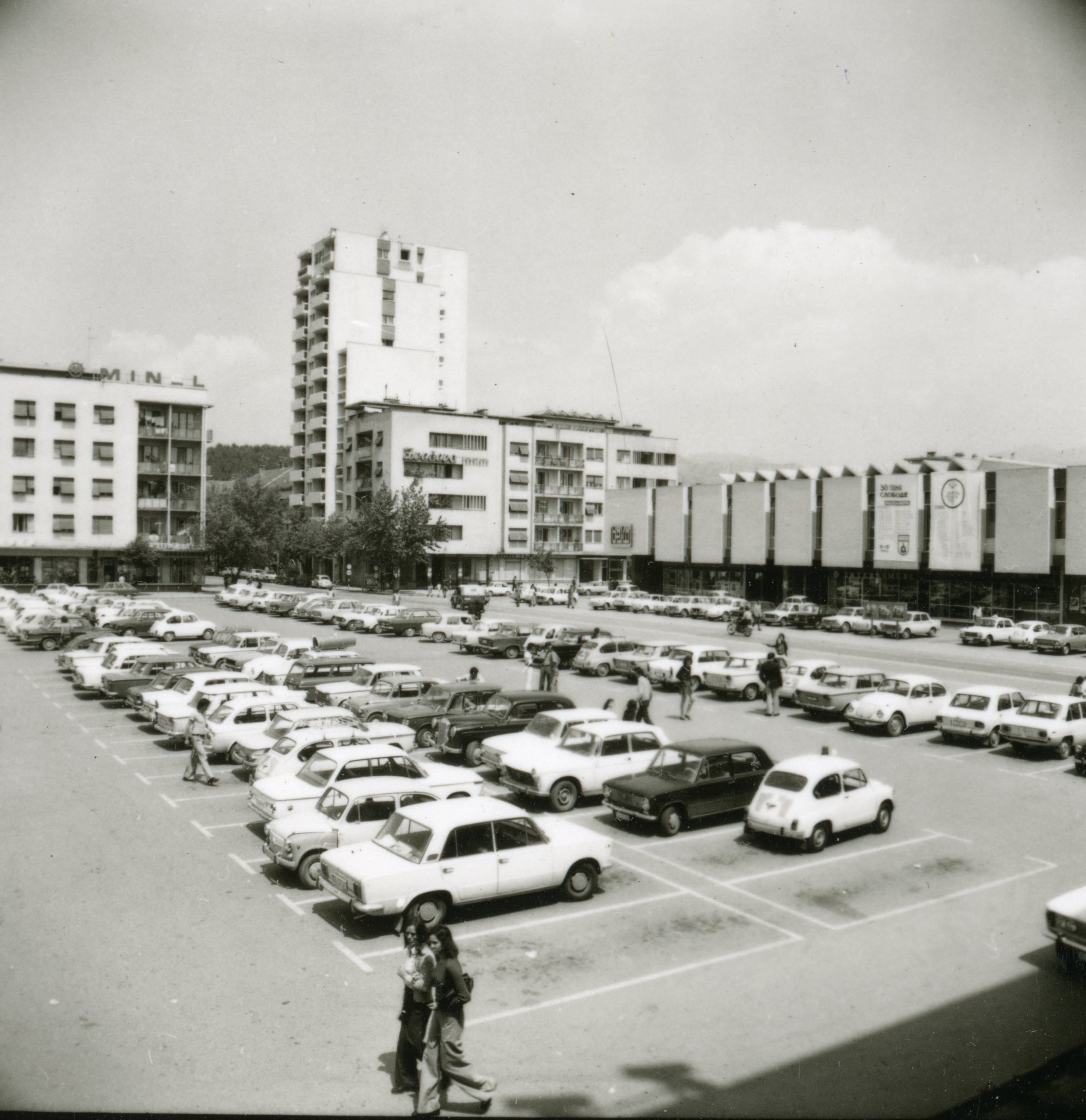tg77391.jpg