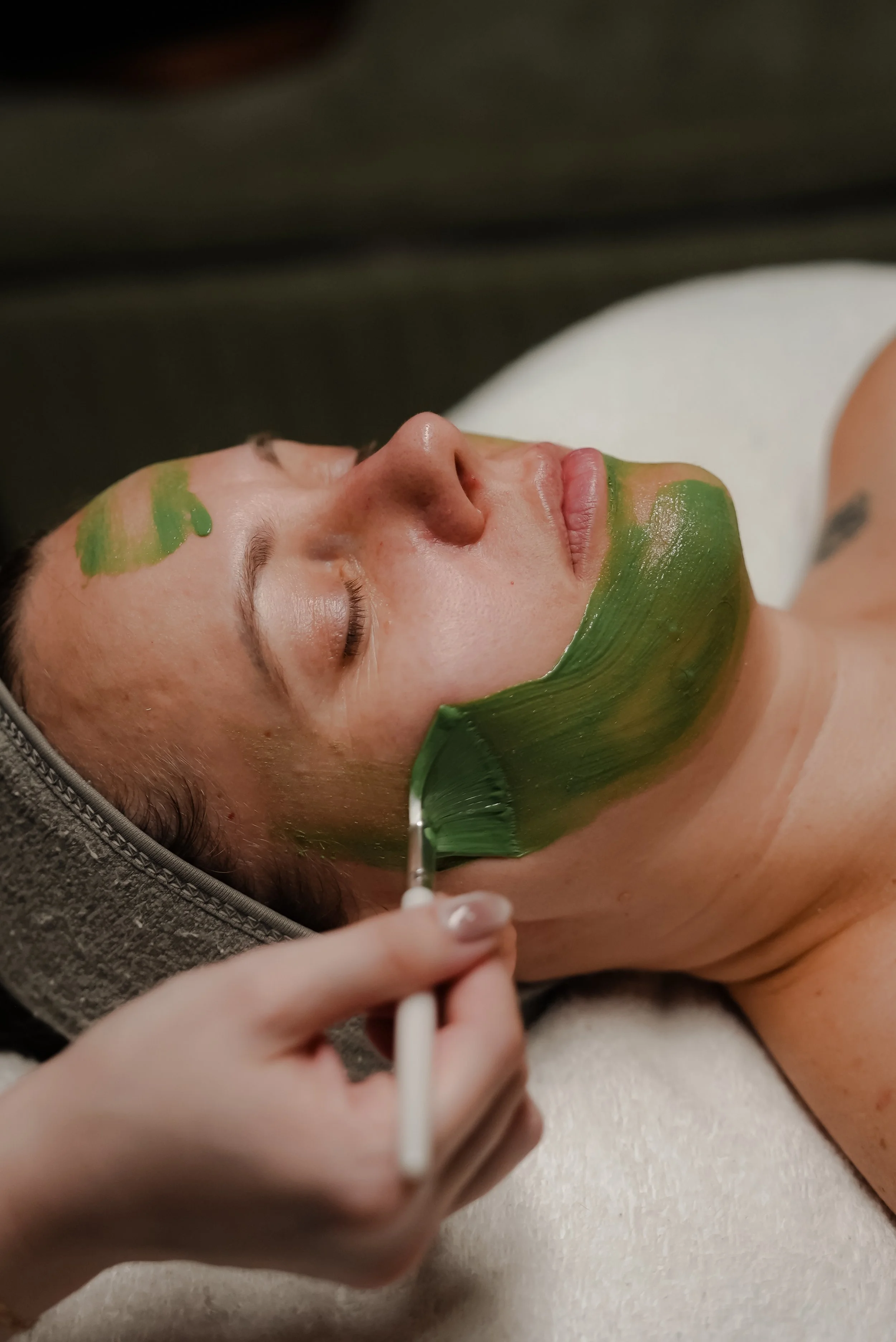 What Are the Benefits of a Custom Facial in Tacoma, WA?