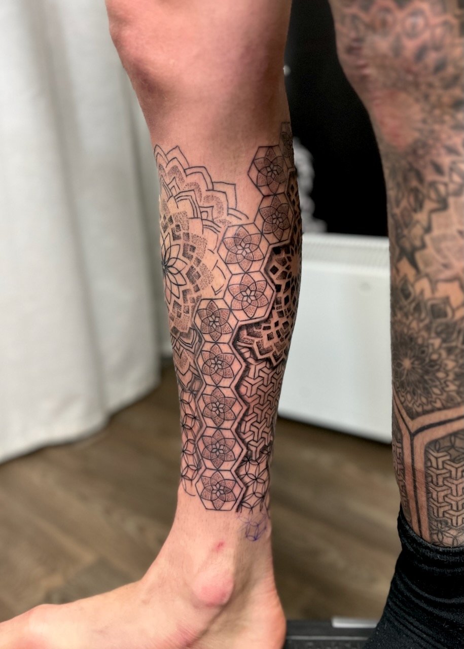 Ink By JW, Wellington NZ, Geometry - 14.jpeg