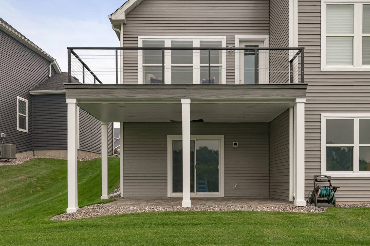 Trex Deck with Cable Railings &amp; Dry Underdeck | Corcoran, MN