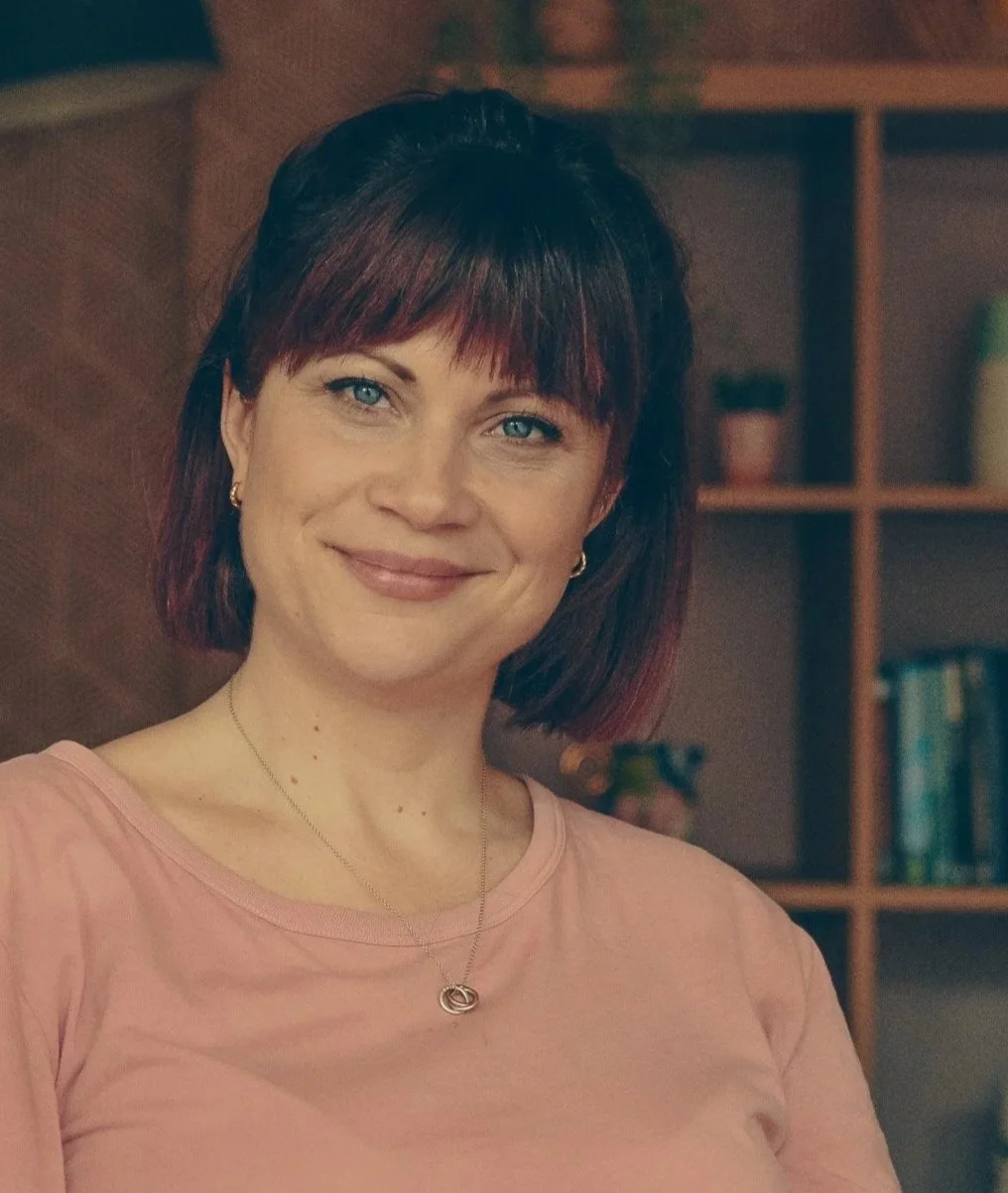 Vivien Moriarty, Bristol-based therapeutic life coach for individuals and couples.