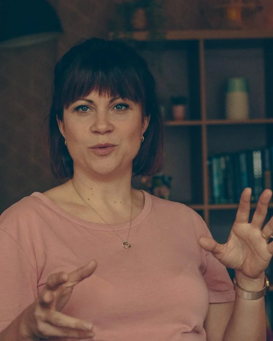 Vivien Moriarty, Therapeutic Life Coach in Bristol, offering coaching for individuals and couples.