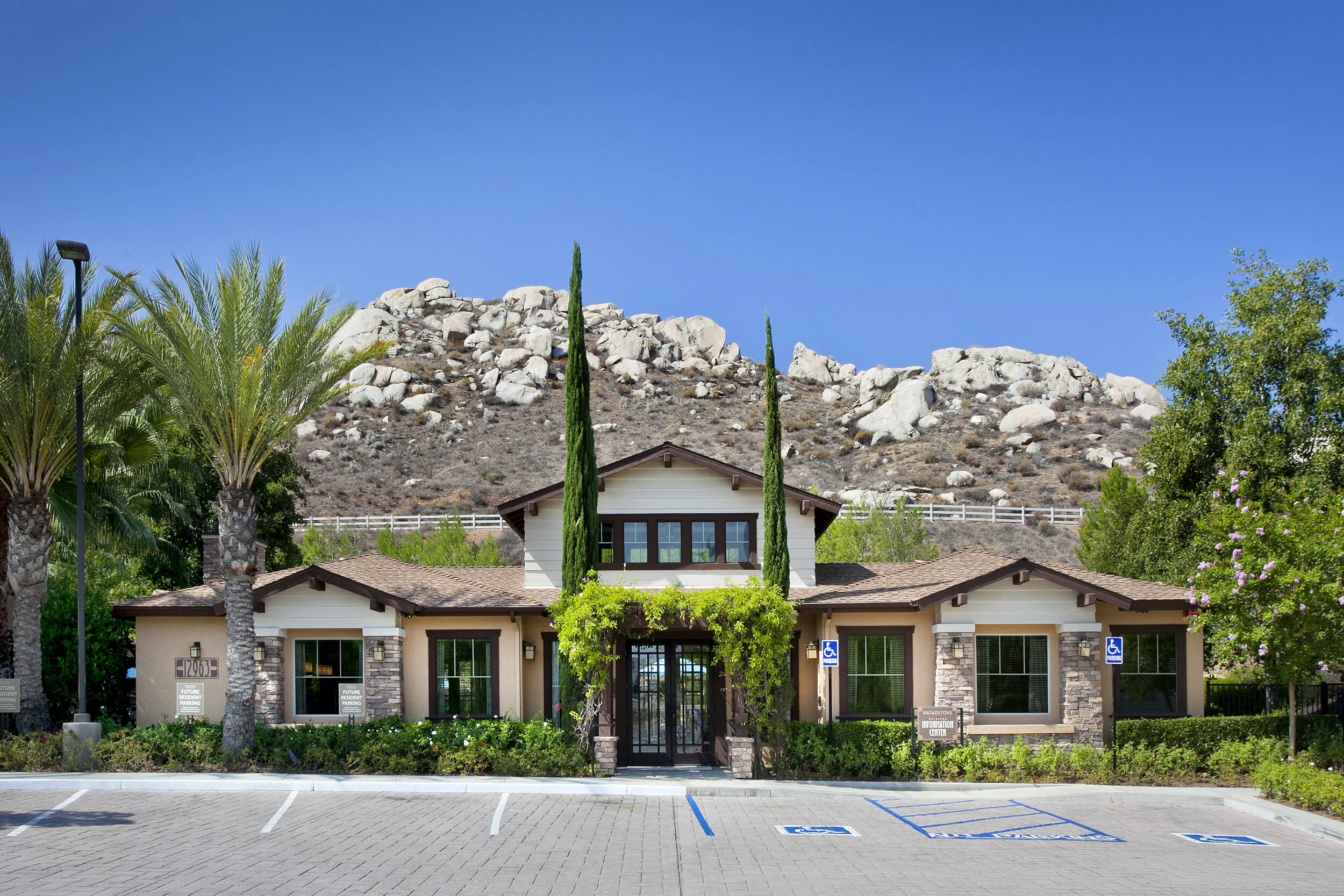 Office and Clubhouse at The Overlook at Rancho Belago