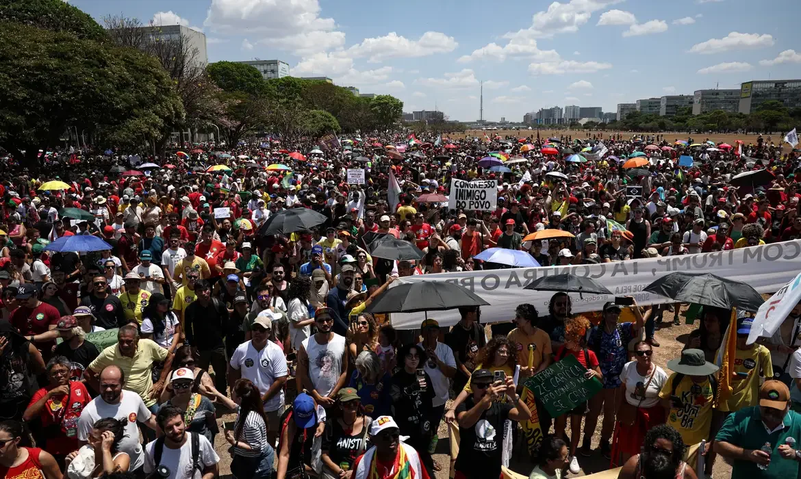 Apontamentos sobre a conjuntura