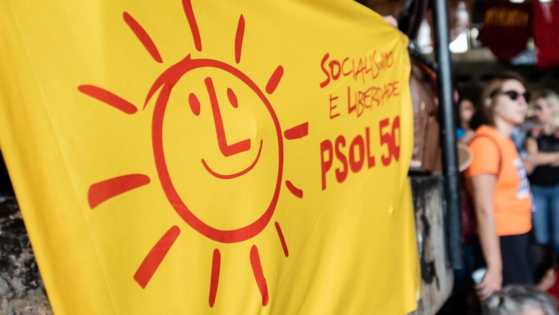 PSOL é o 3º partido preferido dos brasileiros e brasileiras, segundo pesquisa Atlas