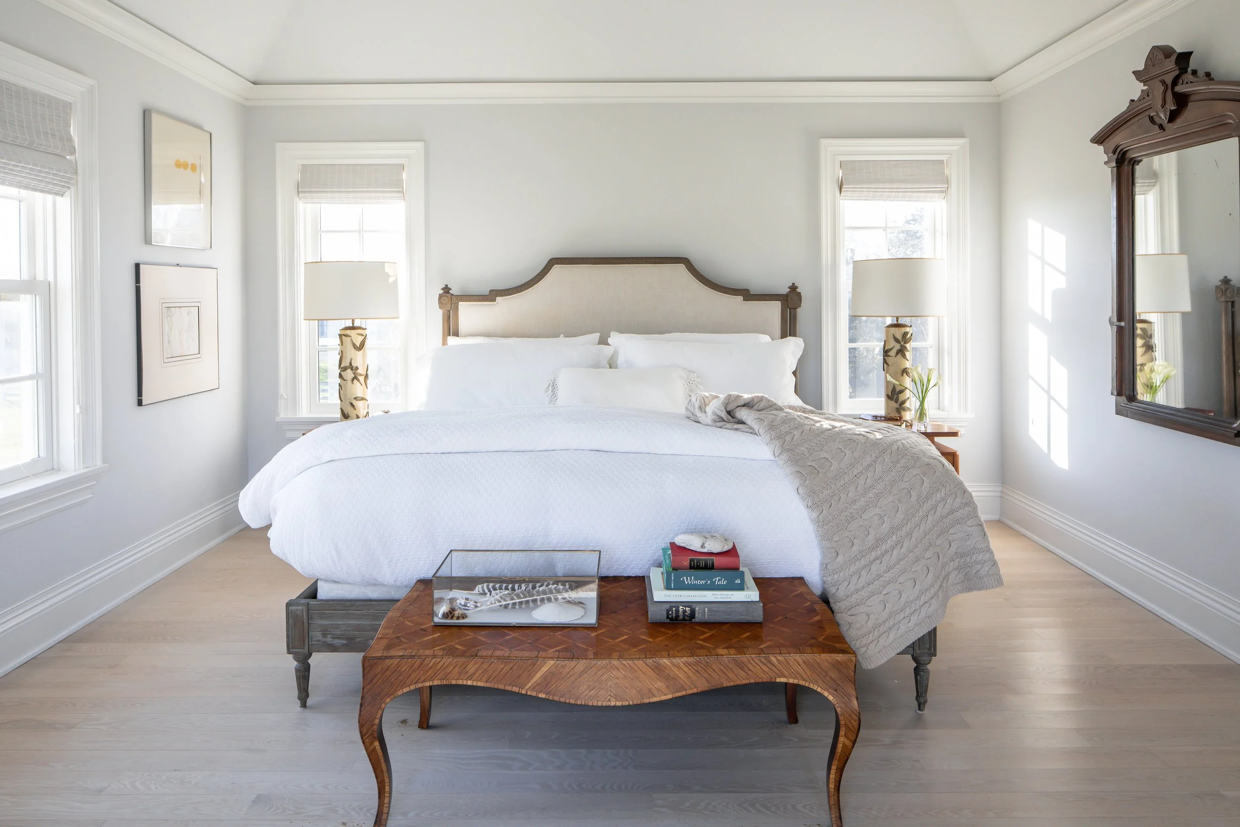 Hamptons_Healthy_Bedroom_Design_ARWELL_13.jpg