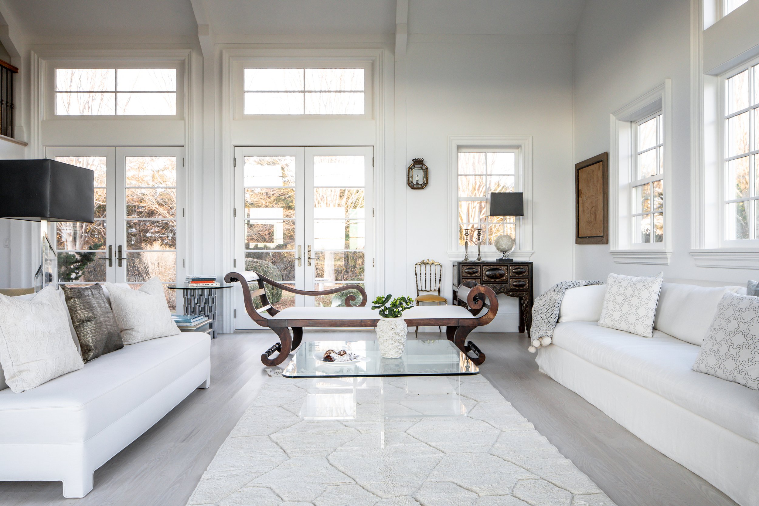 Hamptons_Healthy_Living_Room_Design_ARWELL_06 copy.jpg