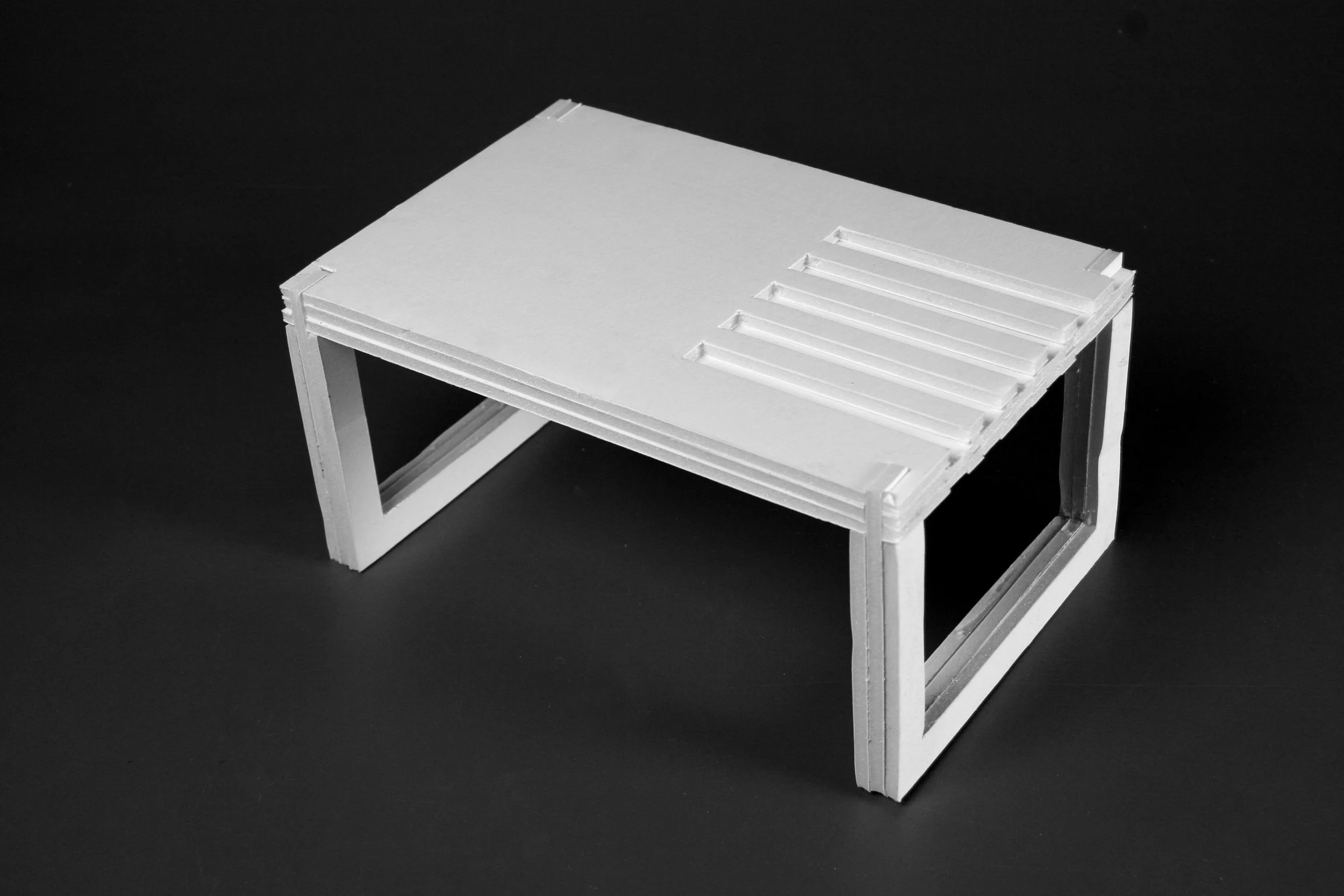 table 039_NEW.jpg