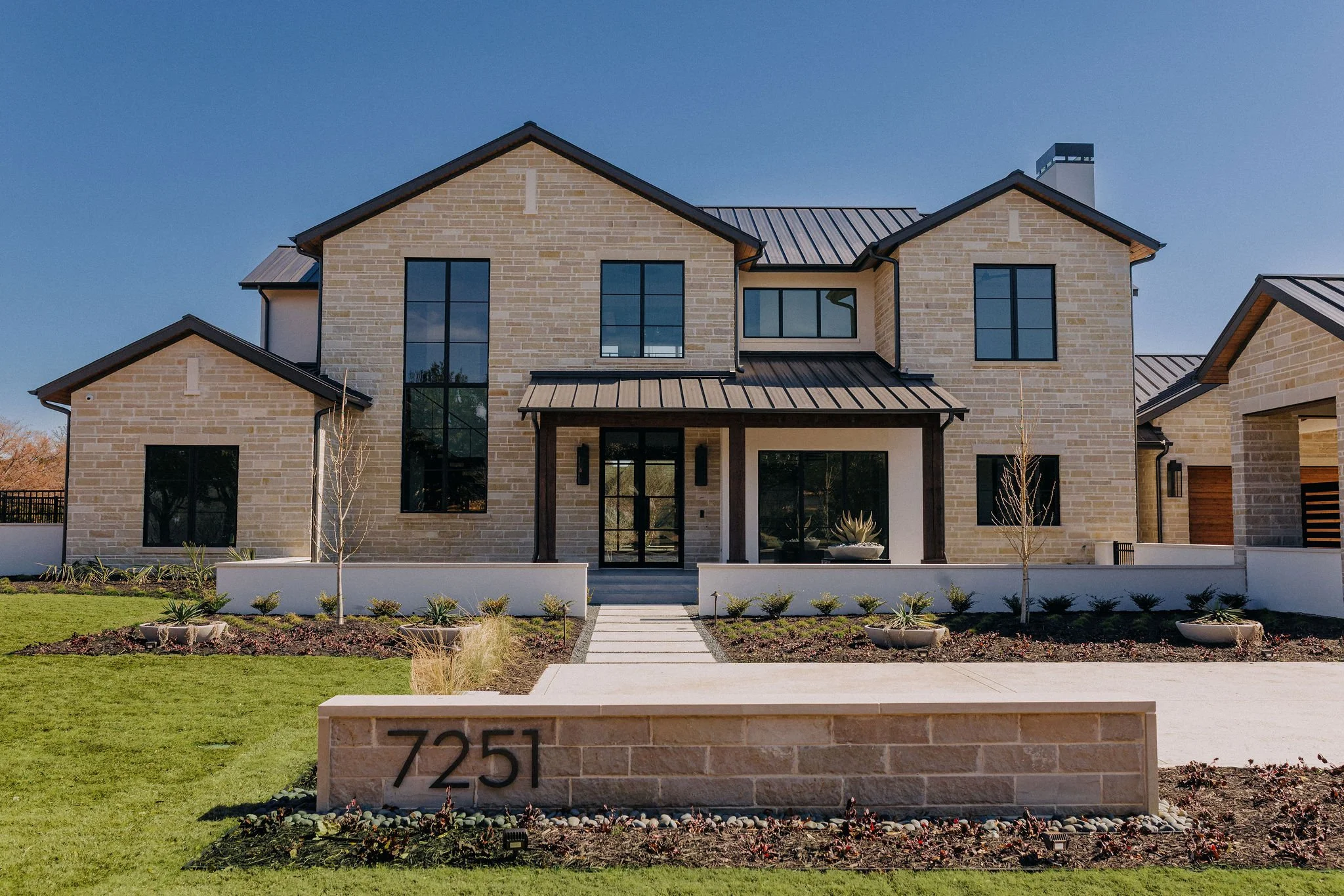 7251OakAlley_003 copy.jpg