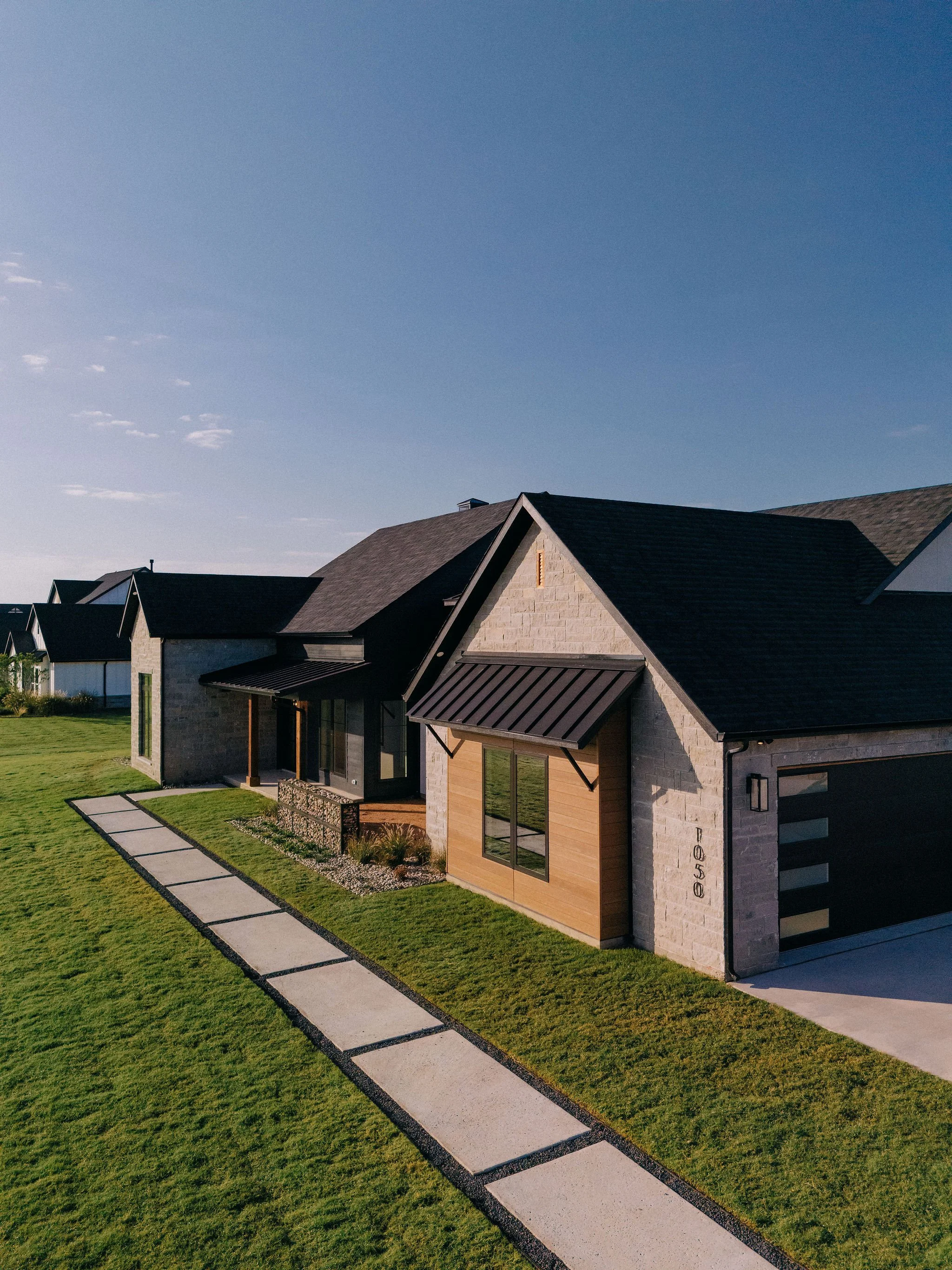 1050 Northlake custom homes022.jpg