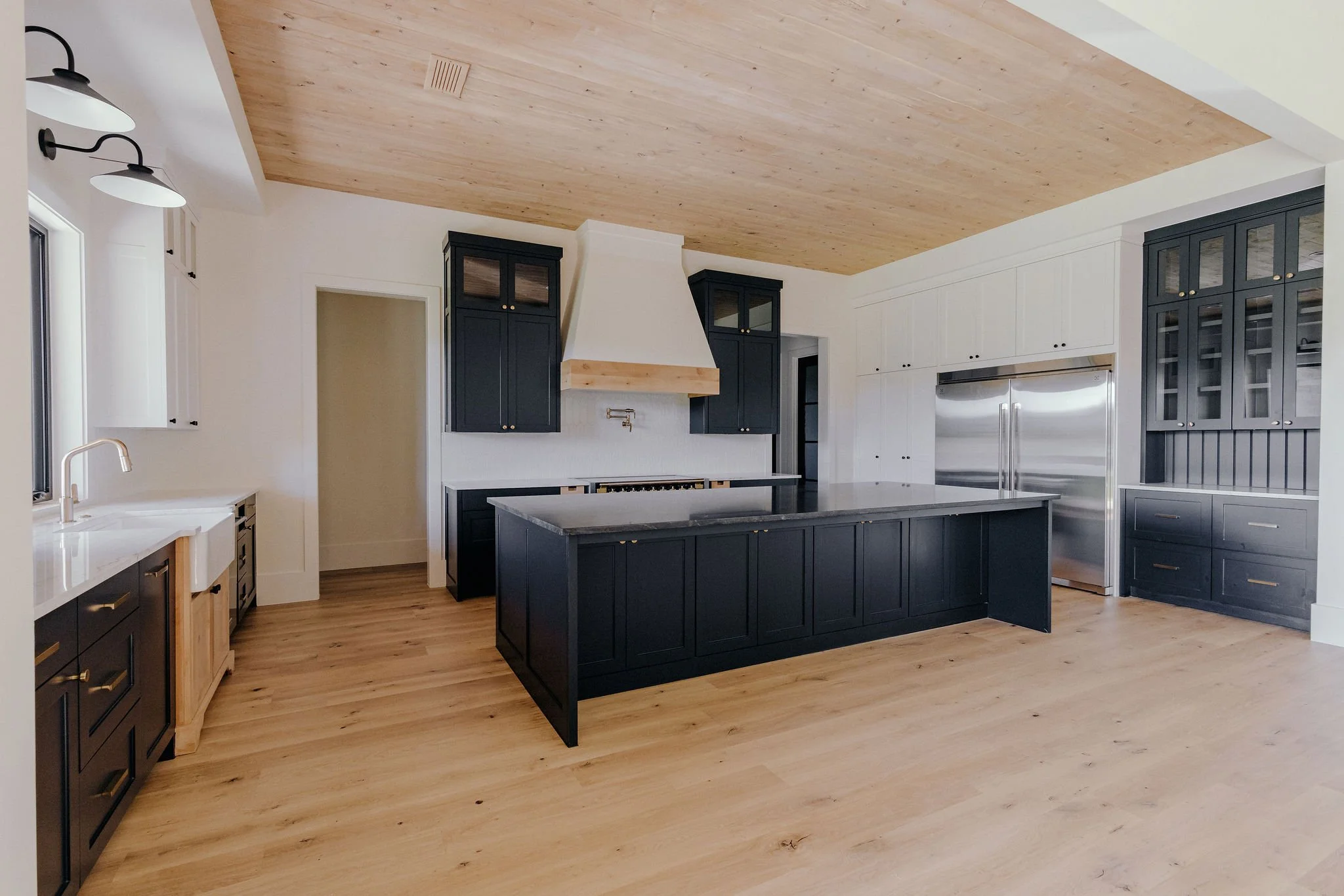 1050 Northlake custom homes 258.jpg