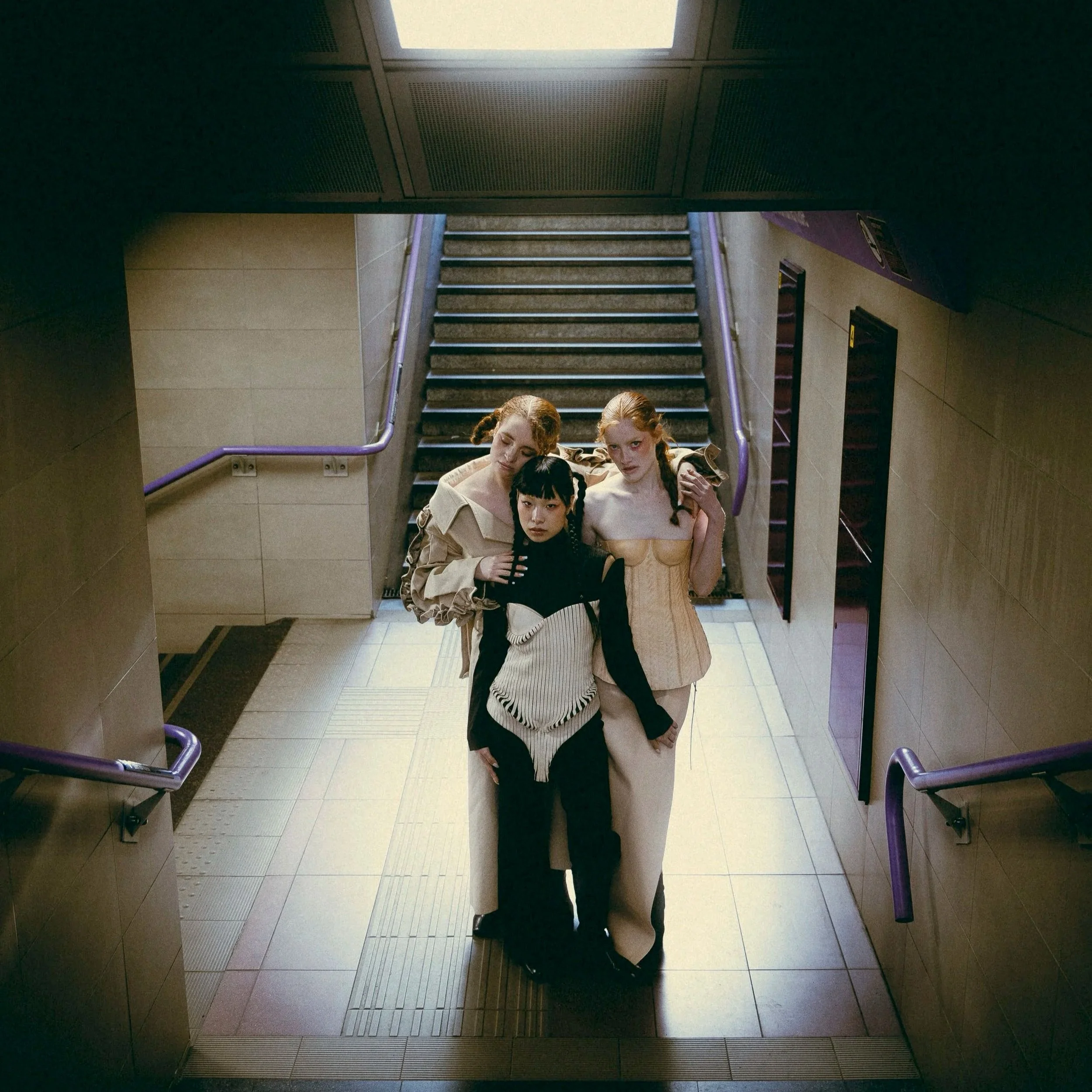 Vanguard Magazine - Runaways