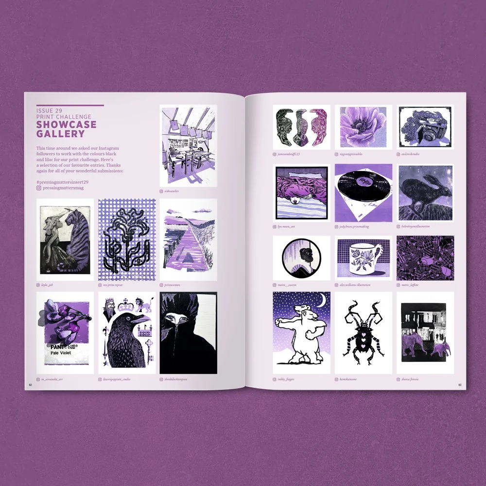 Un magazine ouvert montrant une galerie d'illustrations en couleurs violet et noir, comprenant des portraits, des objets, des animaux, et diverses œuvres d'art.