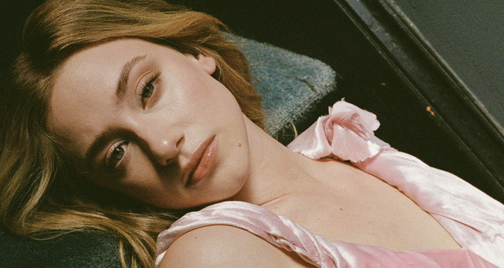 Flaunt Parties & VIP Events. Flaunt is an independent American fashion, art, and culture magazine founded in November 1998 by Luis Barajas and Jim Turner, formerly of Detour. Known for its bold, "envelope-stretching" content and high-end visual aesth