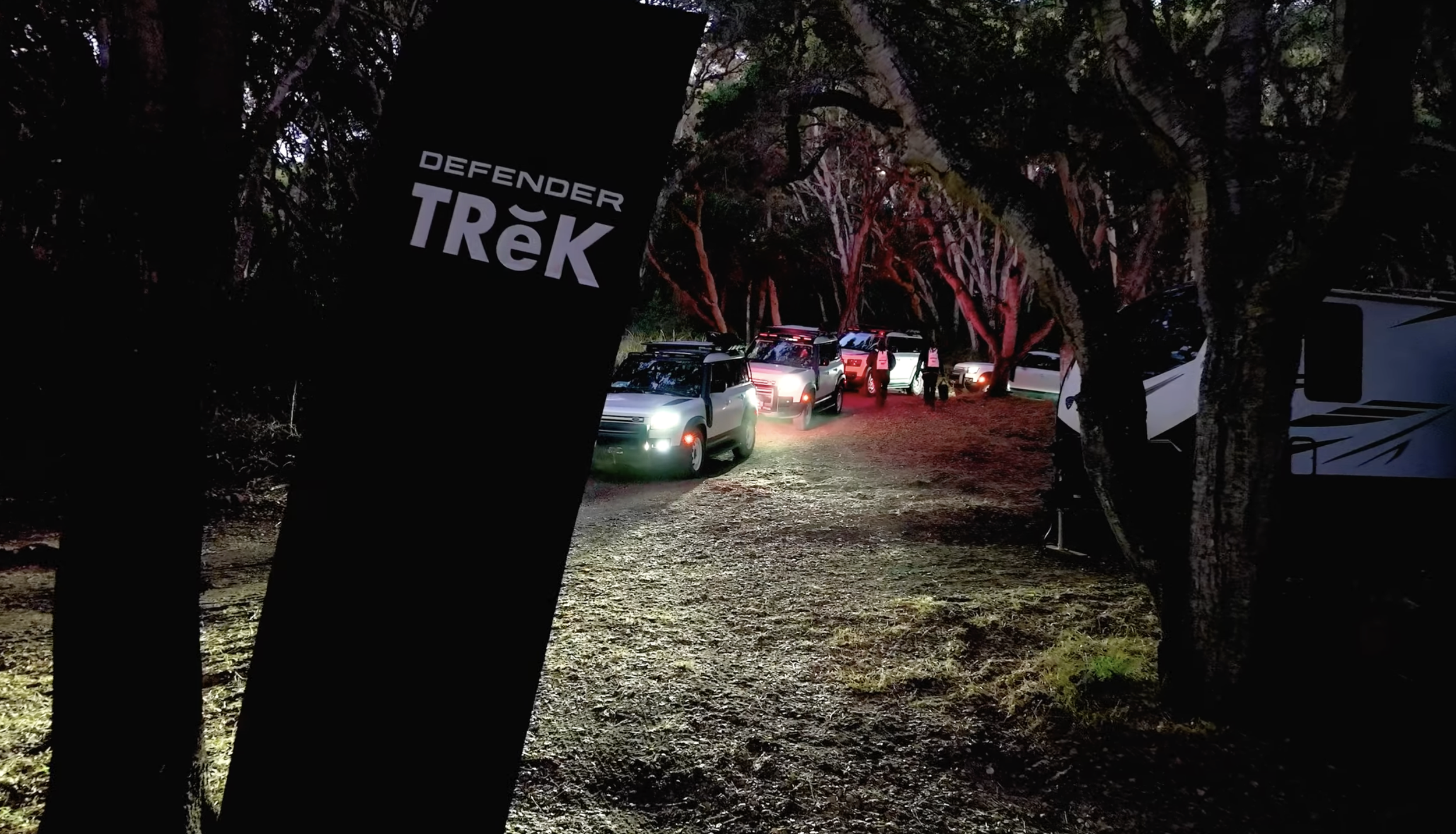 Land Rover Defender US Trek Competition 2025 | This off-roading competition tests the limits of both Land Rover Retailer employees and their Land Rover vehicles. Find out more.